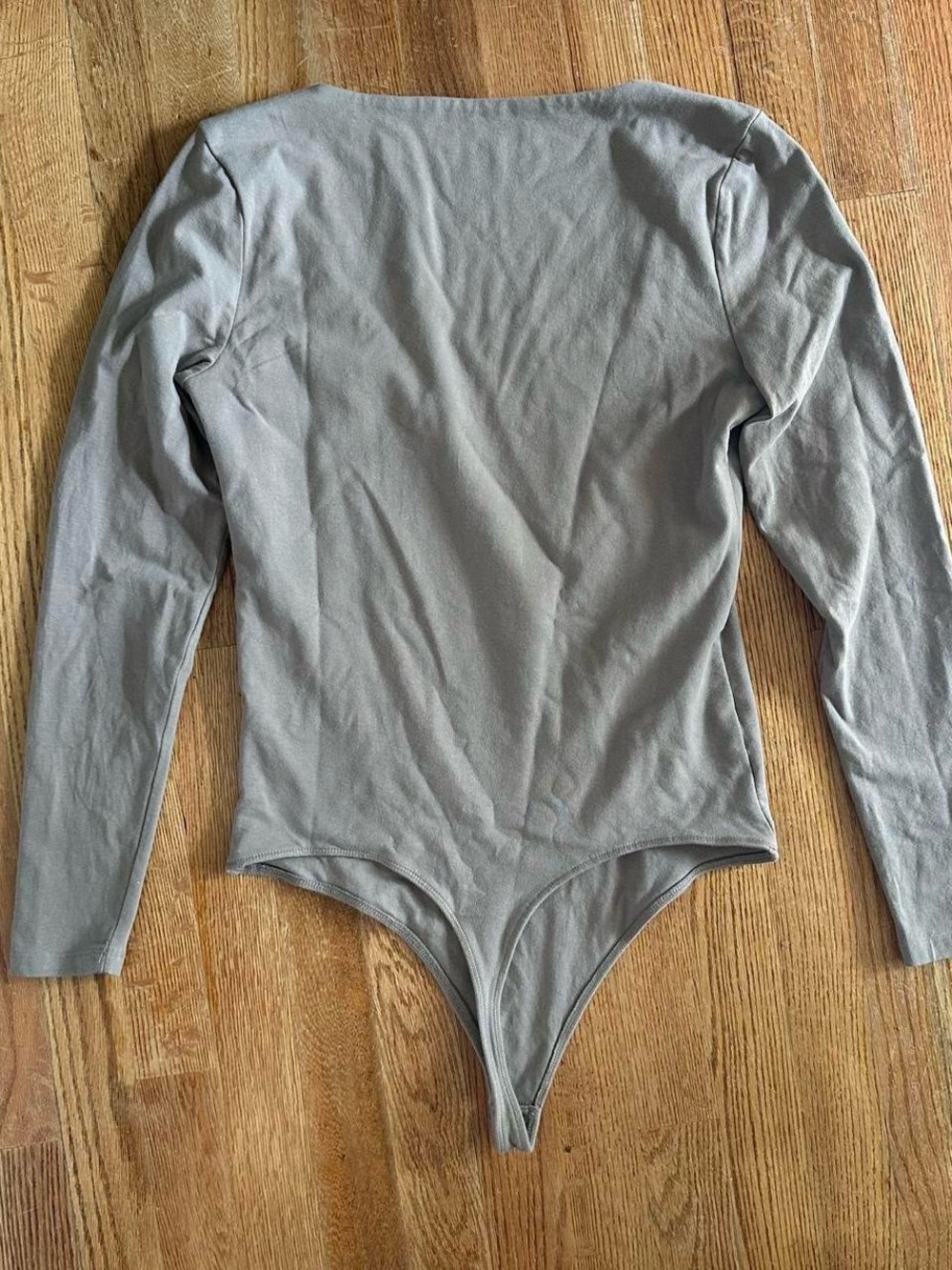 Abercrombie and Fitch taupe square neck long sleeve bodysuit - Picture 2 of 3